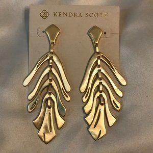 🆕Kendra Scott Luca Statement Earrings in Gold